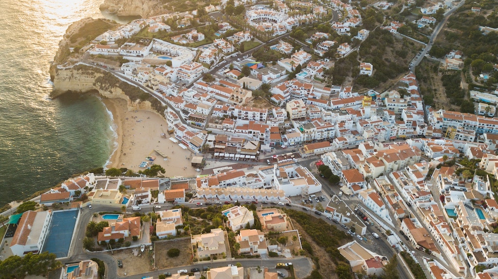 A picturesque town you can see when exploring the Algarve.