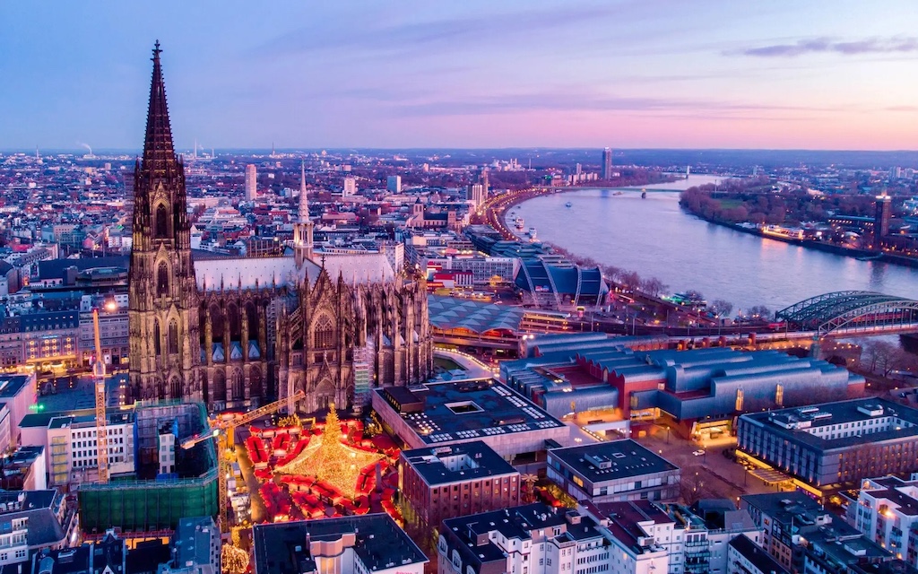 Cologne Christmas market aerial
